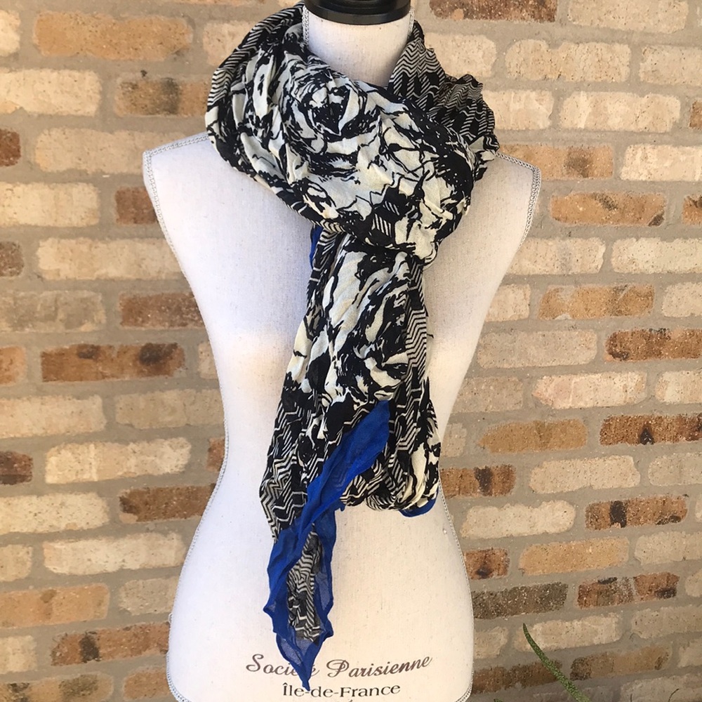 New Stella & Dot Black Blue Scarf Wrap
